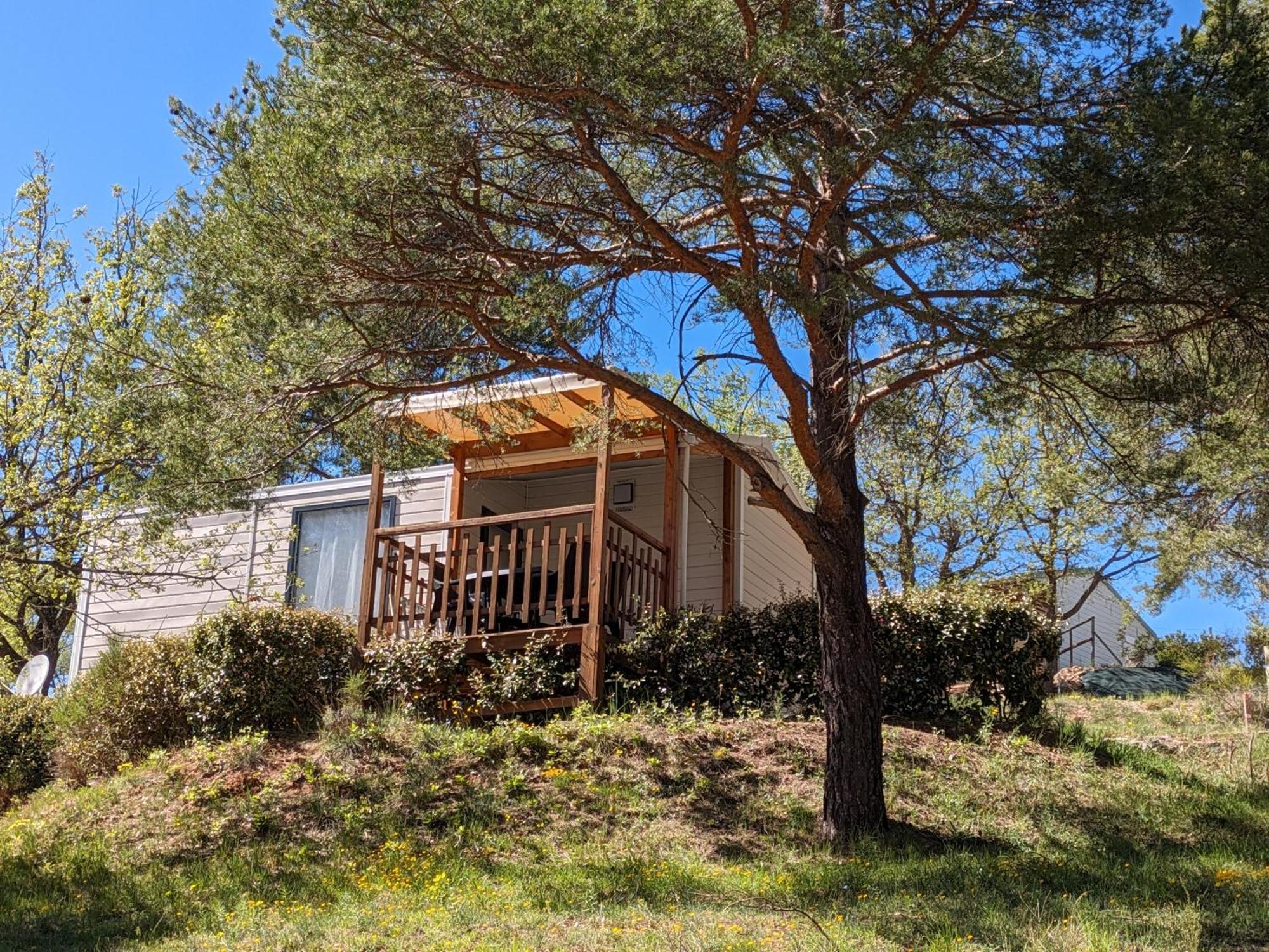 בודן Camping Pres Du Lac De Sainte Croix מראה חיצוני תמונה